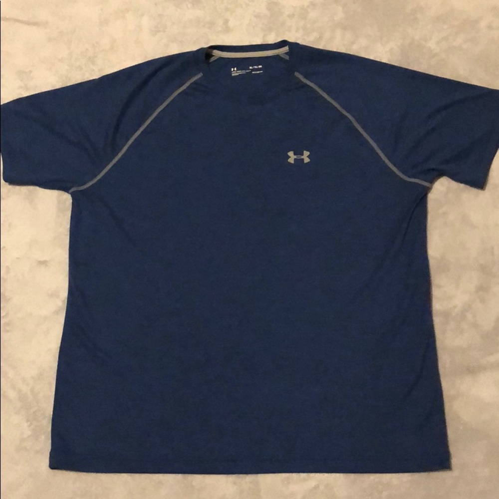 Blue Under Armour heat gear loose fit T-shirt